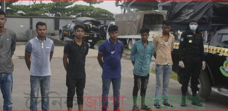 নারায়ণগঞ্জের চাষাড়া হতে সশস্ত্র ব্যাংক ডাকাত চক্রের ৬ সদস্যকে ডাকাতির প্রস্তুতিকালে গ্রেফতার