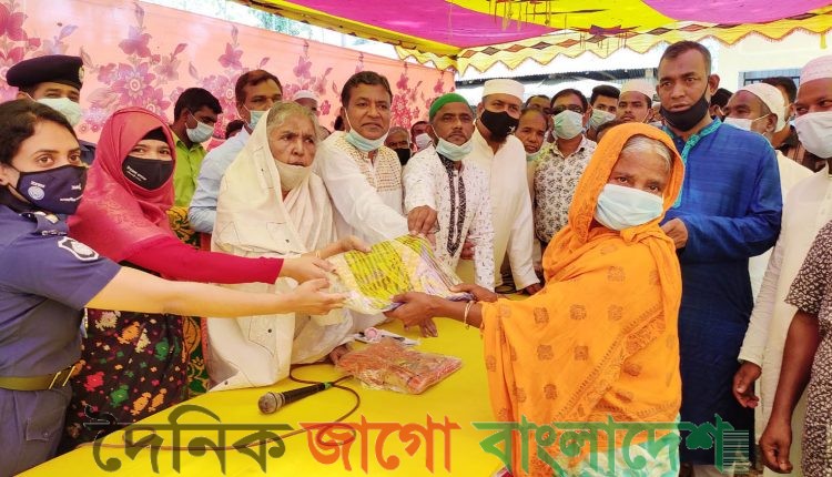 সাবেক কৃষিমন্ত্রী ও কৃষি মন্ত্রণালয় সম্পর্কিত সংসদীয় স্থায়ী কমিটির সভাপতি বেগম মতিয়া চৌধুরী এমপি